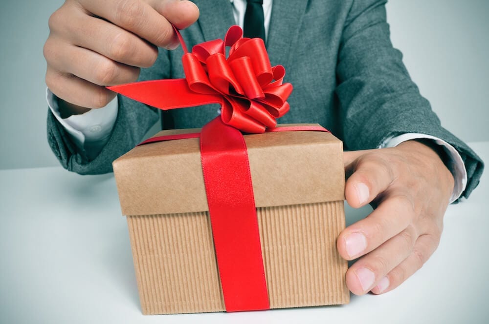 Best Corporate Gifts: Elevate Your Gifting Game in the New Year